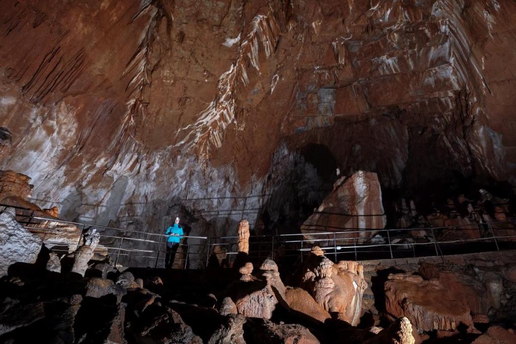 Manita Pec Cave (Paklenica National Park)